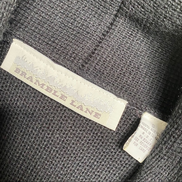 Bramble Lane Black Double Grandpa Box Cardigan - Picture 5 of 6